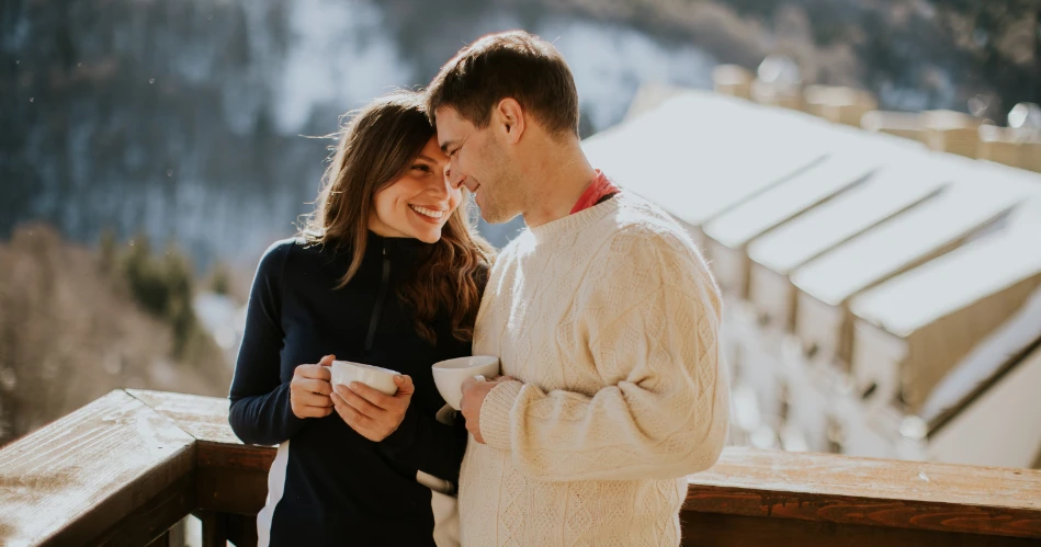 El Portal for Couples: Scenic Escapes & Romantic Adventures