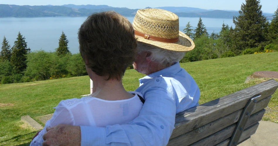 El Portal for Couples: Scenic Escapes & Romantic Adventures