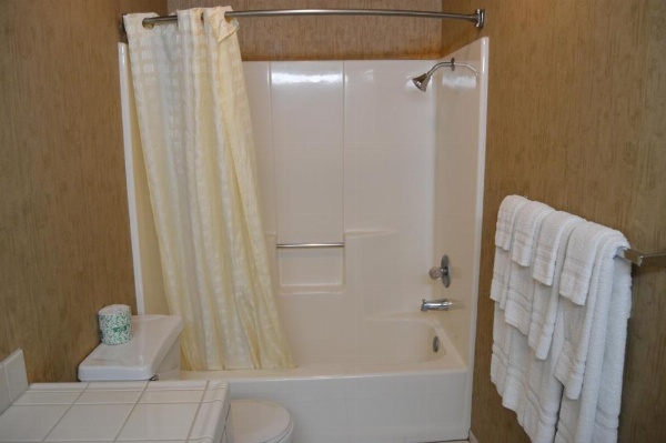 Cedar Lodge image 6